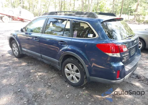 2011 Subaru Outback 2.5I Premium from USA, damaged, VIN 4S4BRCGC9B3401608
